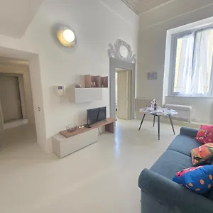 fabroniana-apartment-elegant.it-tuscanyhotel.com/